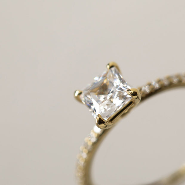 The Jasmine Solitaire Diamond Ring
