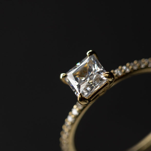 The Jasmine Solitaire Diamond Ring