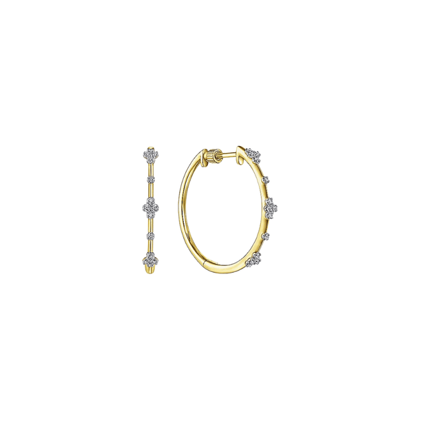 The CAMILE Hoop Earrings