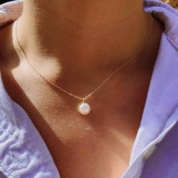 The SELENE Necklace